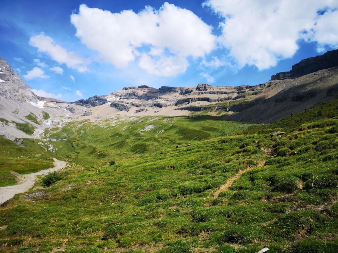 Touristenheim Bergfreude Leukerbad Ngoại thất bức ảnh